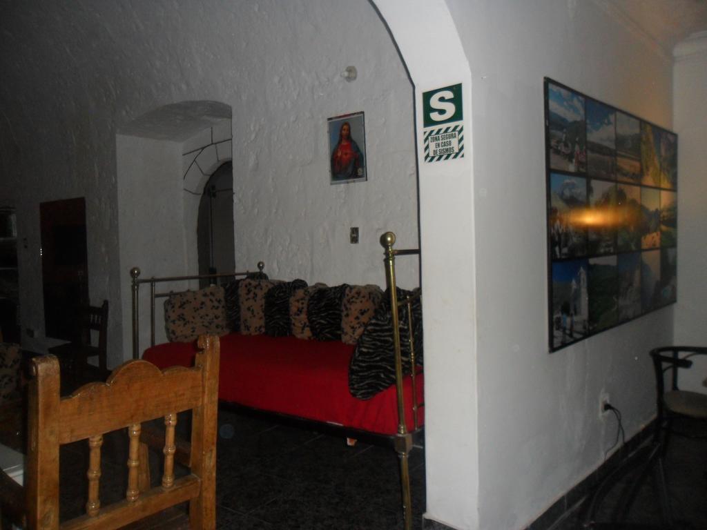 La Casa De Ana - Peru Bed & Breakfast Yanahuara Екстериор снимка