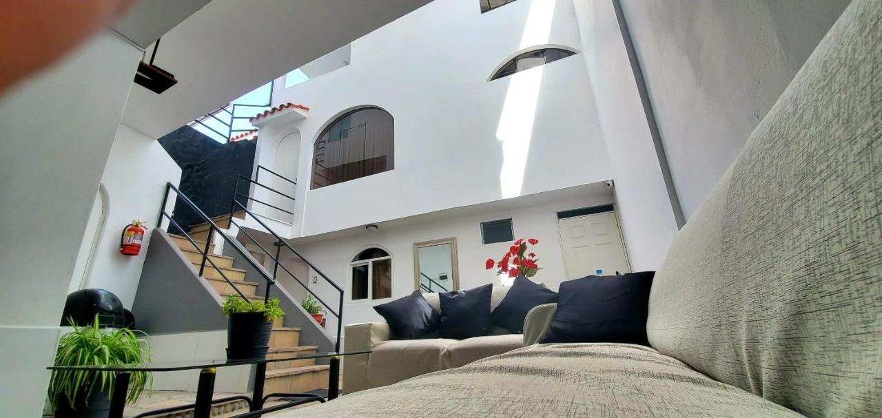 La Casa De Ana - Peru Bed & Breakfast Yanahuara Екстериор снимка